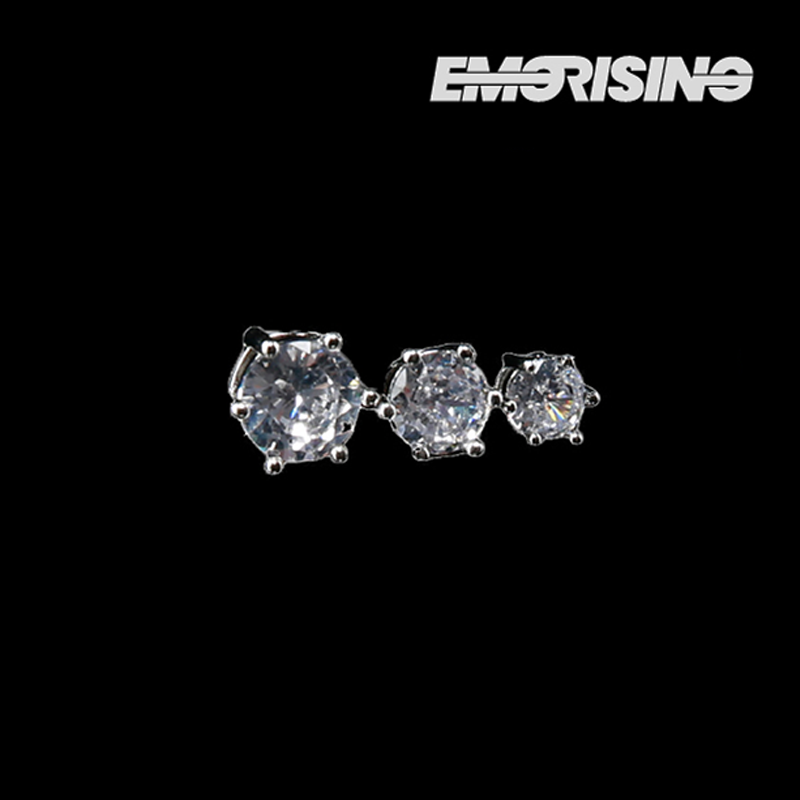 "Cryo Claw" - Six-Prong Stud Earrings