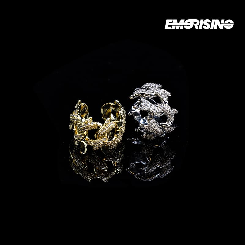 "Fatal Thorn" - Gilded Thorn Ring
